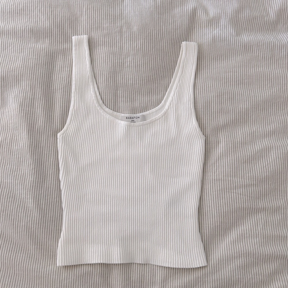 Aritzia Babaton sculpt knit scoop neck tank